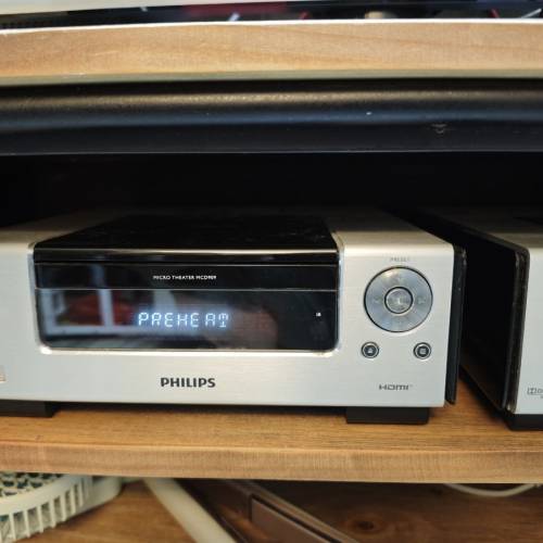 飛利浦 Philips  DVD/MP3/CD  MDC 909(膽機)+喇叭