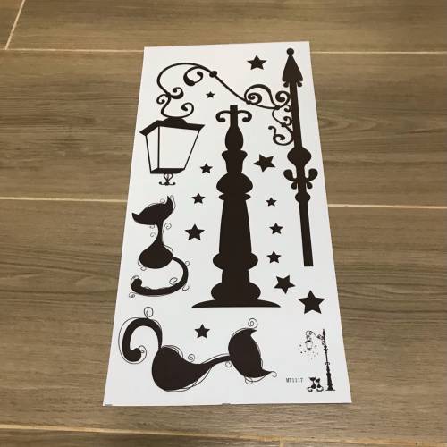 家居裝飾 櫃門 窗 牆壁貼 DIY 自由拼貼 環保防水 - 街燈浪漫貓 藝術英文字 BE HAPP...