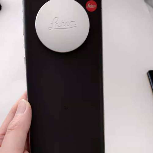熱賣點 旺角店 全新. Leica Leitz Phone 1 softbank