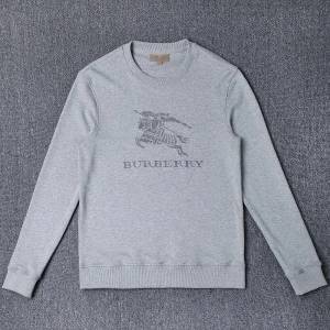 全新Burberry戰馬刺繡衞衣