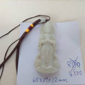 翡翠A白玉三寸觀音吊咀/手把件，圓滑好水頭好雕工。原價980元現減售500元。no.A6.8.24