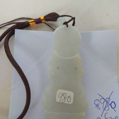 翡翠A白玉三寸觀音吊咀/手把件，圓滑好水頭好雕工。原價980元現減售500元。no.A6.8.24