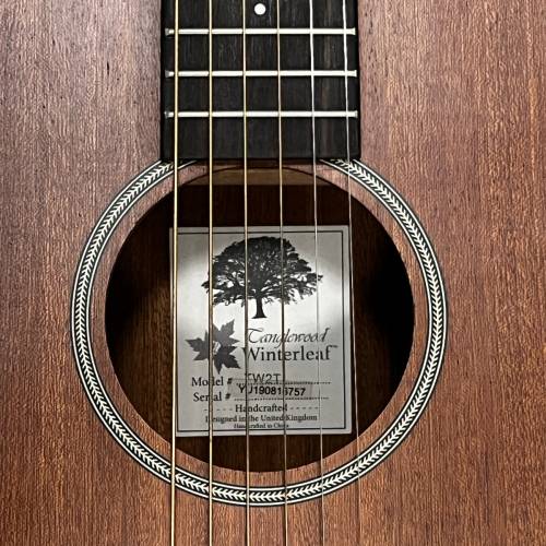 英國Tanglewood Guitar 連吉他袋 連Capo