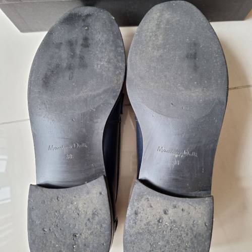 Massimo dutti 真皮鞋38號