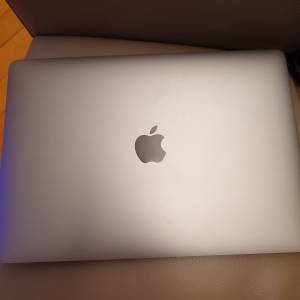 MacBook Pro M1 256G