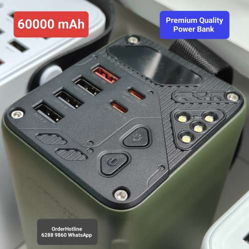 Power Bank 60000 mAh. Premium Quality LED Torch.30w Fast Charge. 特大容量充電寶