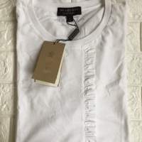Burberry tee