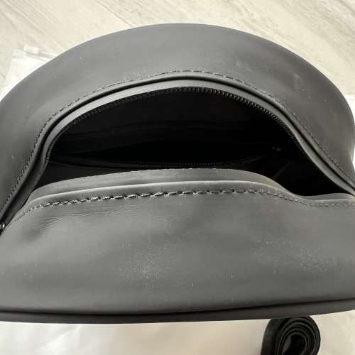 DJI 迷你斜挎包 Logo 款黑色 /紅色 Pocket 3 可用全新未用