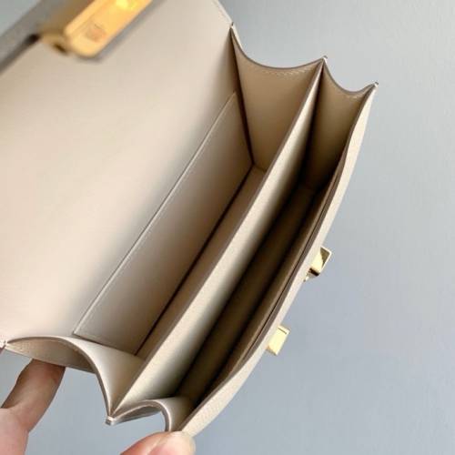 HERMES爱马仕Constance 19 康康金扣 Epsom牛皮单肩斜挎包迷你女款