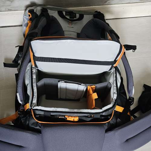 LOWEPRO PHOTOSPORT PRO BP70L AW III (M-L) 露營攝影背包