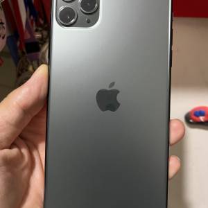 iPhone 11 Pro Max 256gb,，港行雙卡極新，剛換新電，電池健康度100，所有功能正常！