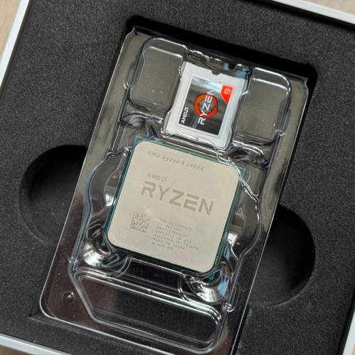 95% New AMD Ryzen 9 3900X