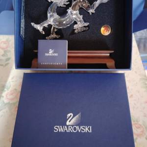 Swarovski 龍吐珠水晶攞設