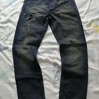 95%新Diesel 30週年版牛仔褲Dirty thirty Jeans Slim fit 修腳