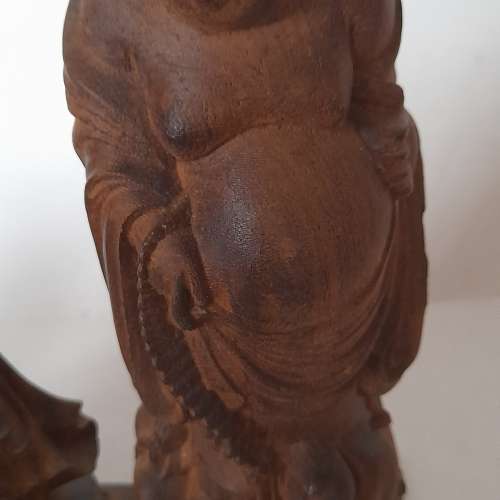 沉香木雕，孔子/佛公/觀音。每件價錢如照片顯示。兩件八折三件七折。清理存貨歡迎出...