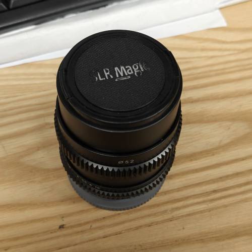 SLR magic  35/1.2