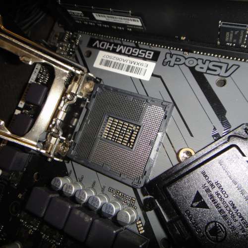 AsRock B560M-HDV Micro-ATX主機版 Socket 1200 支援10、11代CPU