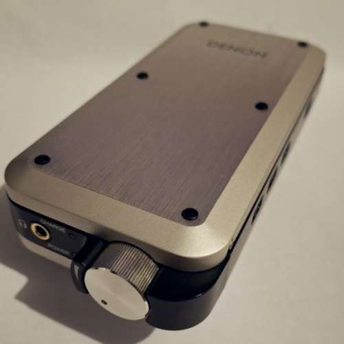 Denon DA-10 Portable Amp/DAC