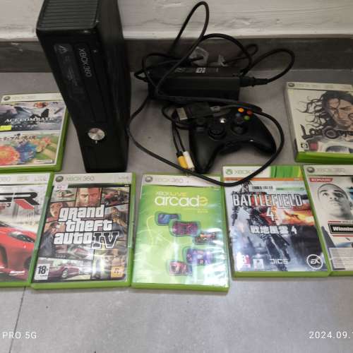 Xbox 360 連7隻遊戲送 kinect 迷哥風