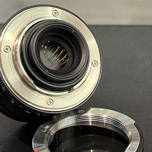 Voigtlander Ultron 28mm f1.9 Aspherical black LTM with 3rd party adapter to M