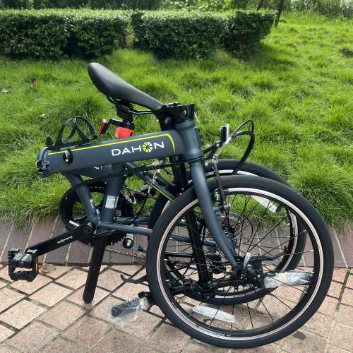 2024 馬甲線款 DAHON SP18 ( KAC083 )18速鉻鉬鋼車架 20吋 406 折叠車 送水架前後蛙...