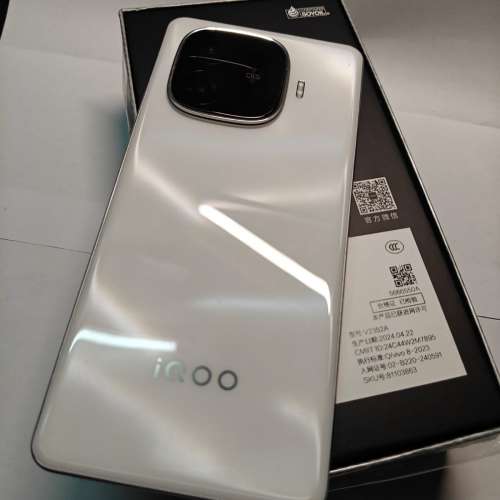 出讓 Vivo IQOO Z9 Turbo 白色 12+256GB  99% 新