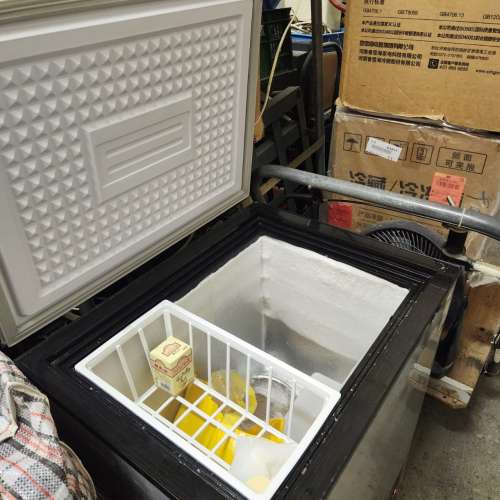 香雪海冷櫃,合小食店雪榚店