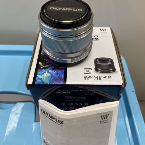 Olympus M43 25mm f1.8 lens 銀鏡