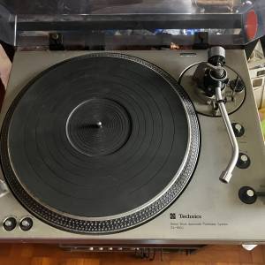 Technics SL-1600 黑膠唱盤