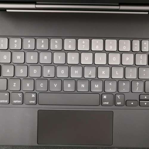 Apple Magic keyboard 11吋 精妙鍵盤 11吋 (極新淨)