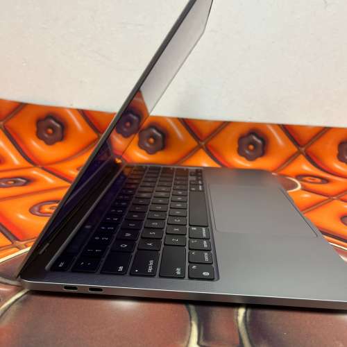 (荃灣實體店 電腦專家 高質企理🤩 m1 macbook pro)APPLE  Retina m1 /8gb ram/256g...