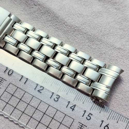 Omega seamaster 300m 原廠鋼帶20mm