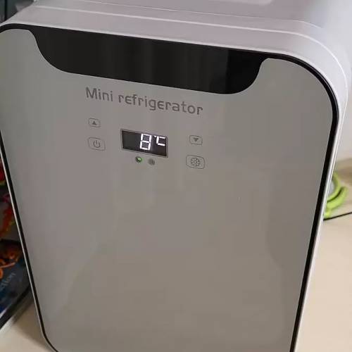 家用迷你小雪櫃 迷你冰箱 Mini-refrigerators