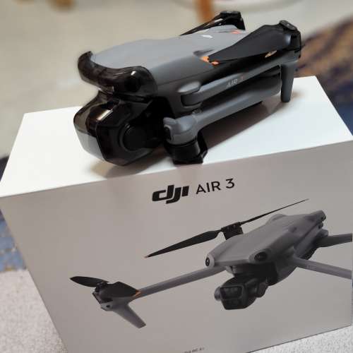 DJI AIR3