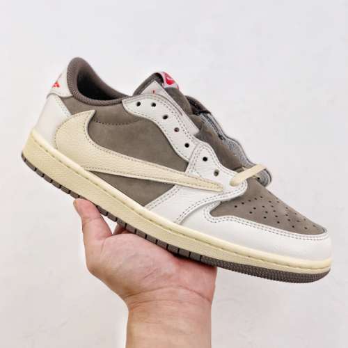 Travis Scott x Air Jordan 1 重磅联名 size 36-47