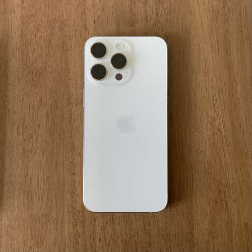 iPhone 15 pro max 白色256GB