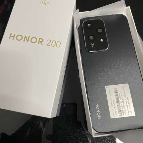 Honor 200 lite