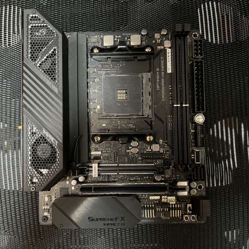 ASUS ROG Crosshair VIII Impact AM4 X570底板