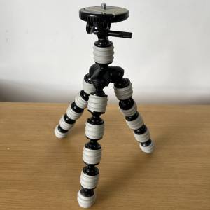 迷你變形自拍三腳架 mini transformable selfie tripod