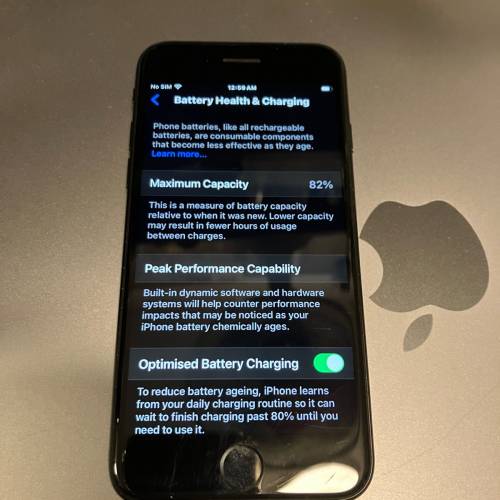 iphone se 2 (2020) 128GB Black黑色