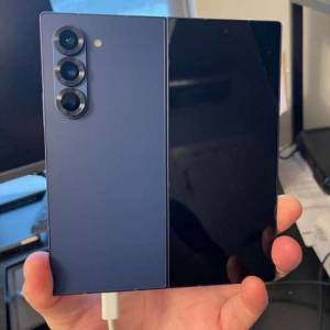 99% NEW 極新淨 Samsung galaxy fold6 256gb 藍色