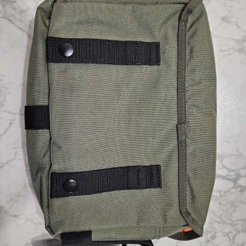 Pack n' Go Travel Shoulder Bag 斜揹小袋