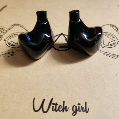 Aroma Witch Girl W6.2 2圈4鐵6單元耳機