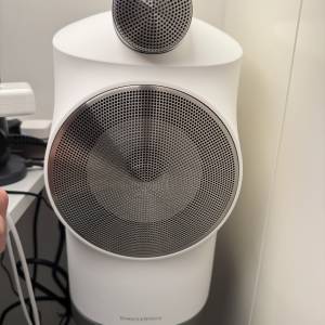 B&W Formation Duo White 白色 連原裝Stand Bowers and Wilkins