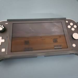 放灰色Switch Lite連3隻Game