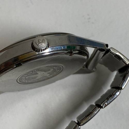 MARVIN 17 JEWELS INCABLOC (摩紋)手錶，上世紀七十年代初瑞士製造。