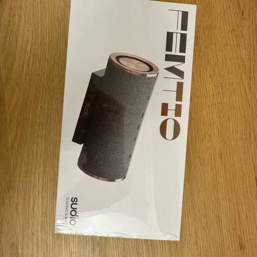 sudio femtio bluetooth speaker 全新