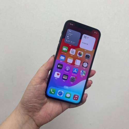 (荃灣實體店，超靚Apple 機）Apple Iphone 12 港行🖤 外觀高質超靚🙀🙀