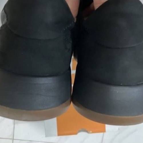 timberland 黑色鞋