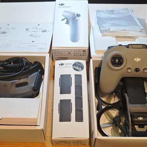 DJI  AVATA 進階全套出售 (包括： FPV controller 2代）